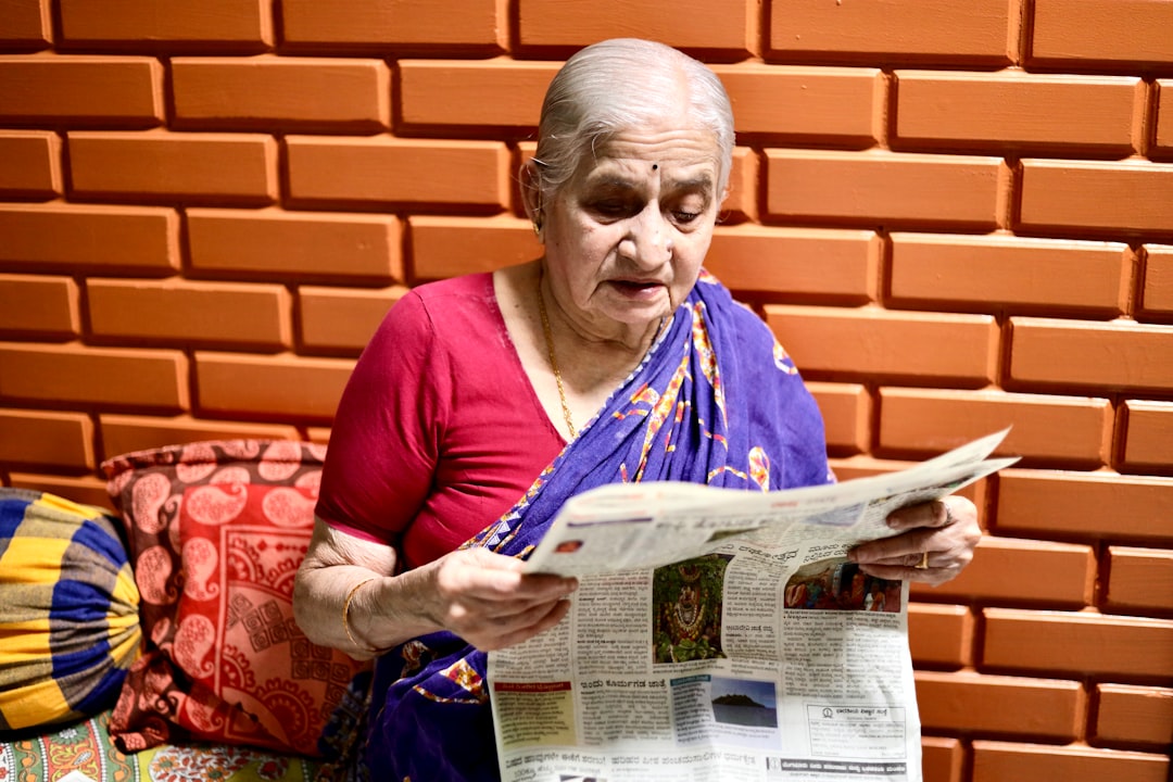 കേരളത്തിൽ വയോജന പരിചരണ കോഴ്സുകൾ ആരംഭിക്കാനുള്ള പദ്ധതി - വയോധിക പരിചരണം